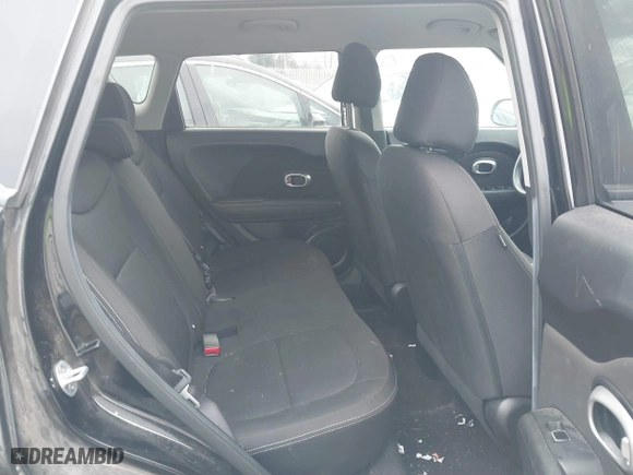 2019 Kia Soul with VIN KNDJN2A24K7014964, listed as a IAAI auction lot 41611051 with 60,958 mi miles. Bid and sale history available at carsss.com. Image 8.