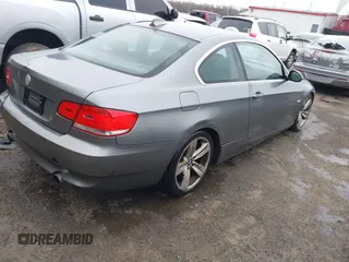 2007 BMW 3 Series 335i with VIN WBAWB73527P023413, listed as a IAAI auction lot 40961381 with 240,988 mi miles and . Bid and sale history available at DreamBid. Image 4.