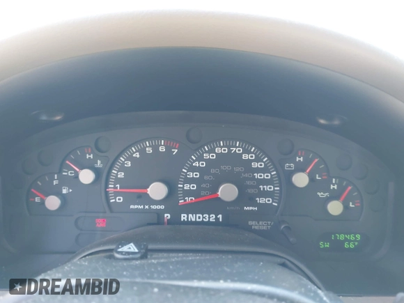 2003 Ford Explorer XLT z VIN 1FMZU73W13UA55229, wystawiony jako IAAI lot #41758546 z przebiegiem 178 469 mil mil oraz . Historia ofert i sprzedaży dostępna na DreamBid. Obrazek 7.