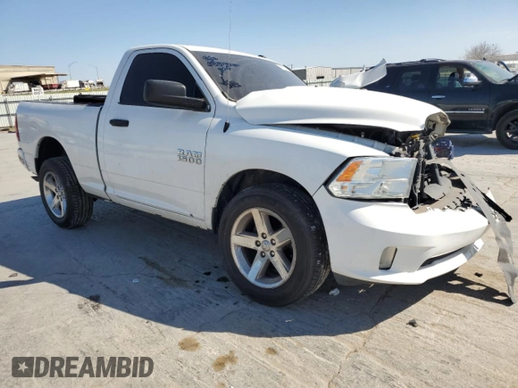 2016 Ram 1500 Express z VIN 3C6JR6AG7GG278061, wystawiony jako Copart lot #49131305 z przebiegiem Nie podano mil oraz Szkoda całkowita • Salvage title. Historia ofert i sprzedaży dostępna na DreamBid. Obrazek 4.