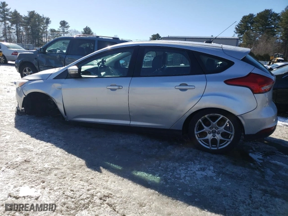 2015 Ford Focus SE with VIN 1FADP3K26FL371819, listed as a Copart auction lot 45093485 with 123,180 mi miles and Non Repairable. Bid and sale history available at carsss.com. Image 2.