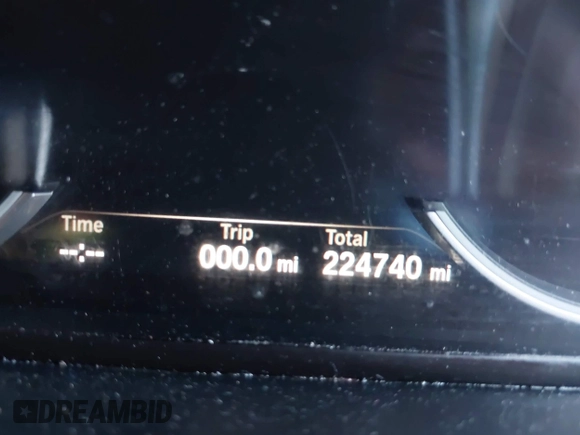 2015 BMW 7 Series 740Li with VIN WBAYE4C57FD138961, listed as a IAAI auction lot 42216122 with 224,740 mi miles and . Bid and sale history available at DreamBid. Image 7.