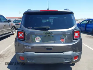 2020 Jeep Renegade Latitude with VIN ZACNJABB7LPL12187, listed as a IAAI auction lot 42304621 with 77,446 mi miles and . Bid and sale history available at DreamBid. Image 16.