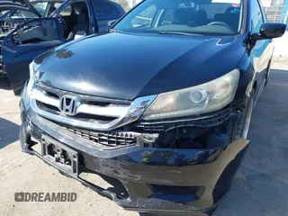 2013 Honda Accord LX z VIN 1HGCR2F34DA063328, wystawiony jako IAAI lot #41851912 z przebiegiem 152 014 mil mil oraz . Historia ofert i sprzedaży dostępna na DreamBid. Obrazek 17.