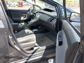 2013 Toyota Prius One with VIN JTDKN3DU2D1695784, listed as a IAAI auction lot 42212612 with 138,993 mi miles and . Bid and sale history available at DreamBid. Image 5.