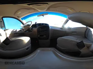 2001 Ford Windstar SE с VIN 2FMZA52451BA45402, выставлен на аукционе IAAI как лот 41453599 с пробегом 149 862 миль миль и . История ставок и продаж доступна на DreamBid. Изображение 19.