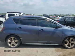 2009 Pontiac Vibe 1SB z VIN 5Y2SP670X9Z428888, wystawiony jako IAAI lot #42050932 z przebiegiem 201 929 mil mil oraz . Historia ofert i sprzedaży dostępna na DreamBid. Obrazek 13.