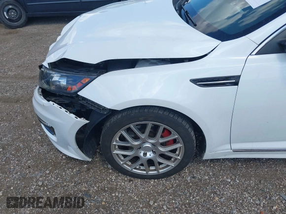 2013 Kia Optima SX z VIN 5XXGR4A61DG218483, wystawiony jako IAAI lot #42274879 z przebiegiem 108 434 mil mil oraz . Historia ofert i sprzedaży dostępna na DreamBid. Obrazek 6.