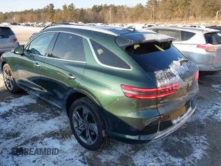 2024 Genesis GV70 Advanced with VIN 5NMMCET16RH003640, listed as a IAAI auction lot 41406634 with 8,250 mi miles and . Bid and sale history available at DreamBid. Image 6.