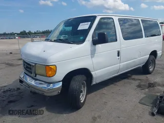 2006 Ford Econoline Passenger XL с VIN 1FBNE31L56HA16176, выставлен на аукционе IAAI как лот 41810908 с пробегом 300 850 миль миль и . История ставок и продаж доступна на DreamBid. Изображение 17.