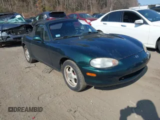 1999 Mazda MX-5 Miata z VIN JM1NB3537X0109618, wystawiony jako IAAI lot #41795736 z przebiegiem 160 452 mil mil oraz . Historia ofert i sprzedaży dostępna na DreamBid. Obrazek 1.