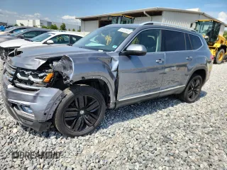 2018 Volkswagen Atlas SEL Premium z VIN 1V2NR2CA5JC589315, wystawiony jako Copart lot #60838545 z przebiegiem 134 372 mil mil oraz Szkoda całkowita • Salvage title. Historia ofert i sprzedaży dostępna na DreamBid. Obrazek 1.