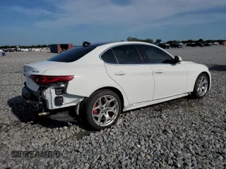 2021 Alfa Romeo Giulia Ti Sport with VIN ZARFAMBN4M7647771, listed as a Copart auction lot 63988035 with 29,720 mi miles and Salvage title. Bid and sale history available at DreamBid. Image 3.