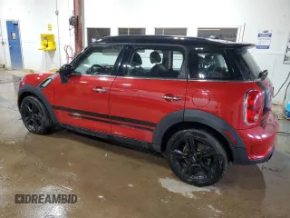 2013 MINI Countryman S with VIN WMWZC3C53DWP24952, listed as a Copart auction lot 62611435 with 123,272 mi miles and Clean title. Bid and sale history available at DreamBid. Image 2.