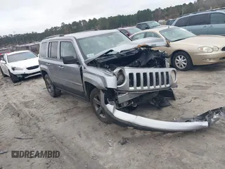 2017 Jeep Patriot Sport with VIN 1C4NJPBAXHD200955, listed as a IAAI auction lot 41597096 with 166,857 mi miles. Bid and sale history available at carsss.com. Image 1.