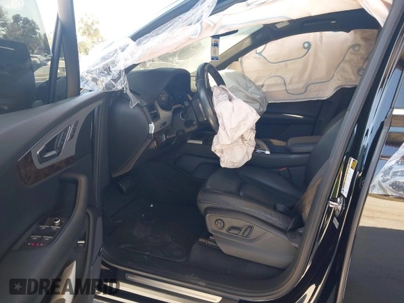 2017 Audi Q7 Premium Plus with VIN WA1LHAF75HD040203, listed as a IAAI auction lot 42064687 with 100,845 mi miles and . Bid and sale history available at DreamBid. Image 5.