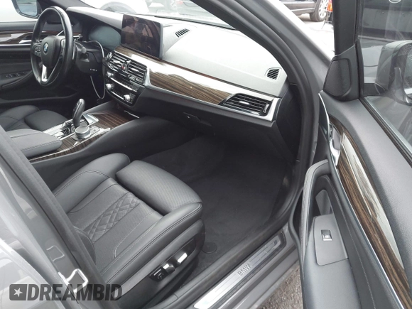 2021 BMW 5 Series 530i with VIN WBA53BH08MWX16268, listed as a IAAI auction lot 42065485 with 42,659 mi miles and . Bid and sale history available at DreamBid. Image 5.
