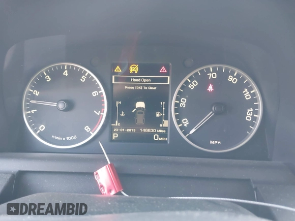 2015 Land Rover LR4 HSE with VIN SALAG2V65FA764267, listed as a IAAI auction lot 41716586 with 146,630 mi miles and . Bid and sale history available at DreamBid. Image 7.