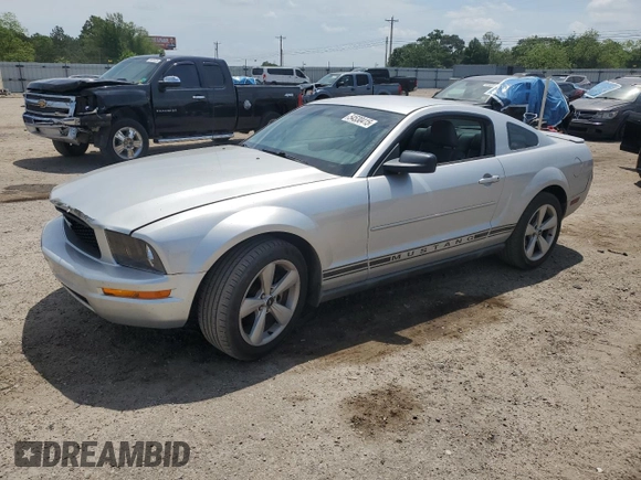 2008 Ford Mustang Deluxe with VIN 1ZVHT80N885179842, listed as a Copart auction lot 54530415 with 170,736 mi miles and Salvage title. Bid and sale history available at DreamBid. Image 1.