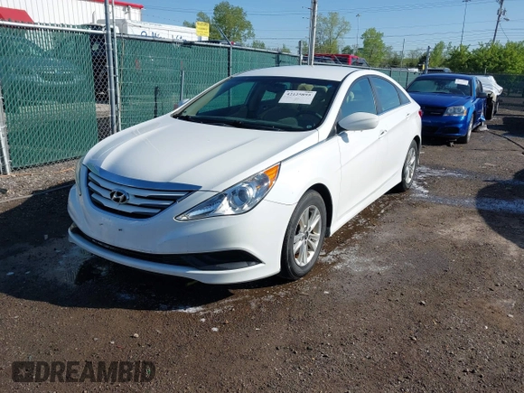 2014 Hyundai Sonata GLS with VIN 5NPEB4AC2EH882685, listed as a IAAI auction lot 42125895 with 68,669 mi miles and . Bid and sale history available at carsss.com. Image 2.
