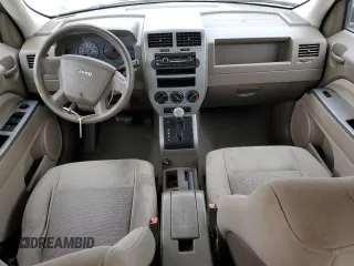 2007 Jeep Patriot Sport with VIN 1J8FT28W87D342765, listed as a Copart auction lot 49204775 with 144,345 mi miles and Salvage Title. Bid and sale history available at DreamBid. Image 8.