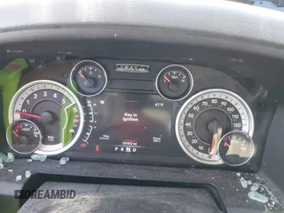 2015 Ram 2500 Big Horn с VIN 3C6UR5DL0FG632274, выставлен на аукционе IAAI как лот 41363925 с пробегом 121 412 миль миль и . История ставок и продаж доступна на DreamBid. Изображение 7.