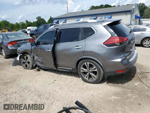 2017 Nissan Rogue S z VIN JN8AT2MT2HW404698, wystawiony jako Copart lot #58554905 z przebiegiem 146 650 mil mil oraz Szkoda całkowita • Salvage title. Historia ofert i sprzedaży dostępna na DreamBid. Obrazek 2.
