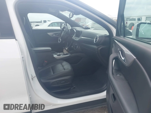 2021 Chevrolet Blazer LT z VIN 3GNKBDRS6MS537833, wystawiony jako IAAI lot #42138082 z przebiegiem 77 067 mil mil oraz . Historia ofert i sprzedaży dostępna na DreamBid. Obrazek 5.