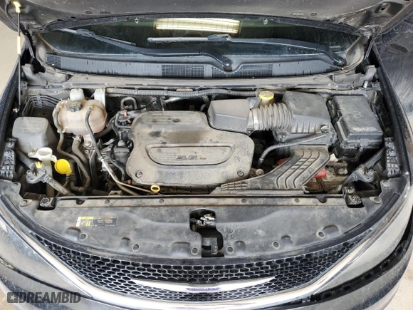 2020 Chrysler Voyager LXI with VIN 2C4RC1DG7LR268422, listed as a Copart auction lot 50420845 with 137,503 mi miles and Salvage Title. Bid and sale history available at carsss.com. Image 12.