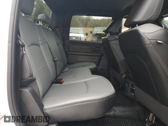 2024 Ram 3500 Tradesman with VIN 3C63RRGL0RG377886, listed as a Copart auction lot 87161344 with 1,620 mi miles and Salvage Title. Bid and sale history available at carsss.com. Image 12.