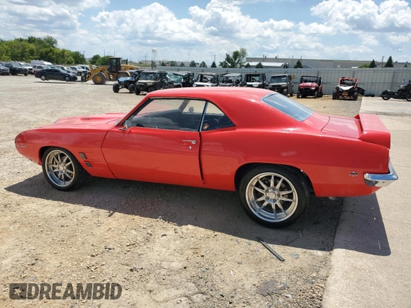 1969 Pontiac Firebird with VIN 223379U116573, listed as a Copart auction lot 64091015 with 142 mi miles and Clean title. Bid and sale history available at DreamBid. Image 2.