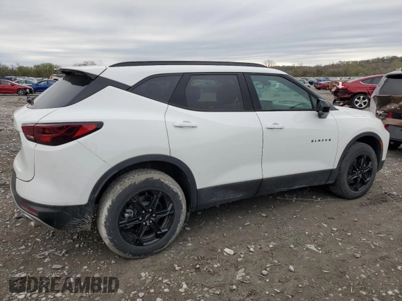 2024 Chevrolet Blazer LT z VIN 3GNKBCR4XRS207521, wystawiony jako Copart lot #51291885 z przebiegiem 20 953 mil mil oraz Szkoda całkowita • Salvage title. Historia ofert i sprzedaży dostępna na DreamBid. Obrazek 3.