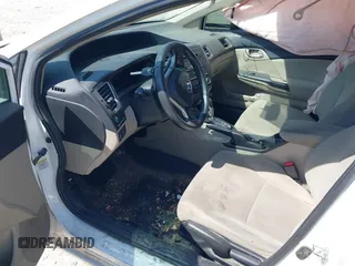 2013 Honda Civic LX with VIN 19XFB2F55DE024293, listed as a IAAI auction lot 42075733 with 121,531 mi miles and . Bid and sale history available at DreamBid. Image 5.