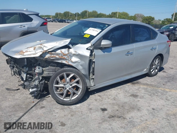 2013 Nissan Sentra SR z VIN 3N1AB7AP1DL792268, wystawiony jako IAAI lot #41790764 z przebiegiem 161 414 mil mil oraz . Historia ofert i sprzedaży dostępna na DreamBid. Obrazek 18.