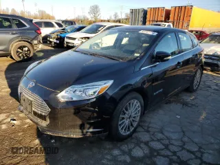 2013 Ford Focus Electric z VIN 1FADP3R44DL378627, wystawiony jako Copart lot #83787714 z przebiegiem 49 803 mil mil oraz Tytuł czysty. Historia ofert i sprzedaży dostępna na DreamBid. Obrazek 1.