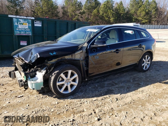 2016 Volvo V60 T5 Drive-E Premier z VIN YV140MEK0G1292783, wystawiony jako Copart lot #72465102 z przebiegiem 88 018 mil mil oraz . Historia ofert i sprzedaży dostępna na DreamBid. Obrazek 1.