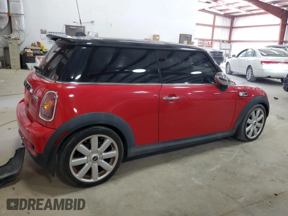 2008 MINI Hardtop S with VIN WMWMF73568TT89556, listed as a Copart auction lot 62432595 with 140,413 mi miles and Clean title. Bid and sale history available at DreamBid. Image 3.