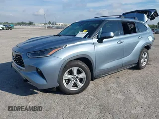 2021 Toyota Highlander L with VIN 5TDZZRAH2MS075954, listed as a IAAI auction lot 41711428 with 145,476 mi miles and . Bid and sale history available at DreamBid. Image 17.