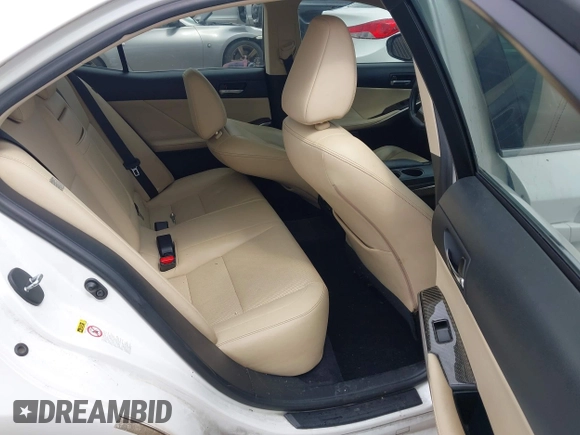 2014 Lexus IS 250 z VIN JTHCF1D28E5000656, wystawiony jako IAAI lot #42184888 z przebiegiem 133 586 mil mil oraz . Historia ofert i sprzedaży dostępna na DreamBid. Obrazek 8.