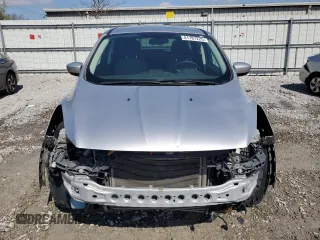 2014 Ford Escape SE with VIN 1FMCU9GX5EUC69499, listed as a Copart auction lot 51787225 with 200,898 mi miles and Salvage Title. Bid and sale history available at DreamBid. Image 5.