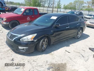 2015 Nissan Altima S with VIN 1N4AL3AP0FN381651, listed as a IAAI auction lot 42102250 with 91,670 mi miles and . Bid and sale history available at DreamBid. Image 18.