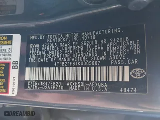 2019 Toyota Avalon Hybrid Limited with VIN 4T1B21FB4KU005887, listed as a IAAI auction lot 42014462 with 141,213 mi miles. Bid and sale history available at carsss.com. Image 9.
