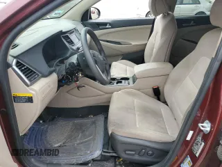 2017 Hyundai Tucson Sport z VIN KM8J33A24HU528007, wystawiony jako Copart lot #54540415 z przebiegiem 83 556 mil mil oraz Szkoda całkowita • Salvage title. Historia ofert i sprzedaży dostępna na DreamBid. Obrazek 7.
