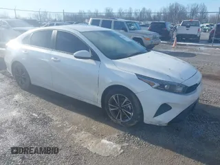 2024 Kia Forte LXS with VIN 3KPF24AD8RE763837, listed as a IAAI auction lot 41648954 with 7,611 mi miles. Bid and sale history available at carsss.com. Image 1.