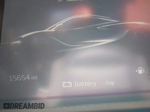 2018 McLaren 720S z VIN SBM14DCA9JW001142, wystawiony jako IAAI lot #42370707 z przebiegiem 15 654 mil mil oraz . Historia ofert i sprzedaży dostępna na DreamBid. Obrazek 7.