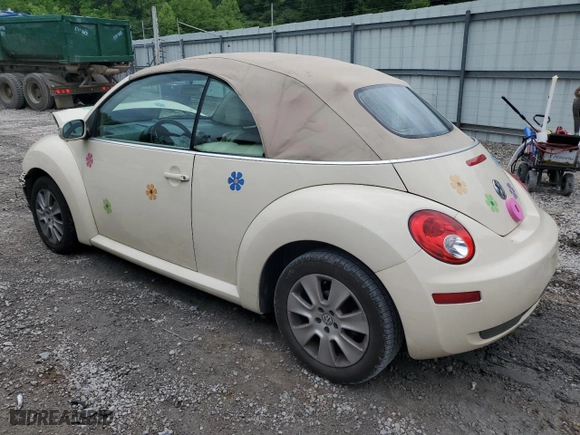 2009 Volkswagen New Beetle Convertible S with VIN 3VWRF31Y99M409195, listed as a Copart auction lot 55010054 with NaN miles and Salvage Title. Bid and sale history available at carsss.com. Image 2.