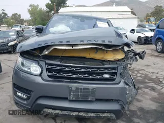 2017 Land Rover Range Rover Sport z VIN SALWR2FE3HA128925, wystawiony jako IAAI lot #42172945 z przebiegiem 82 022 mil mil oraz . Historia ofert i sprzedaży dostępna na DreamBid. Obrazek 12.
