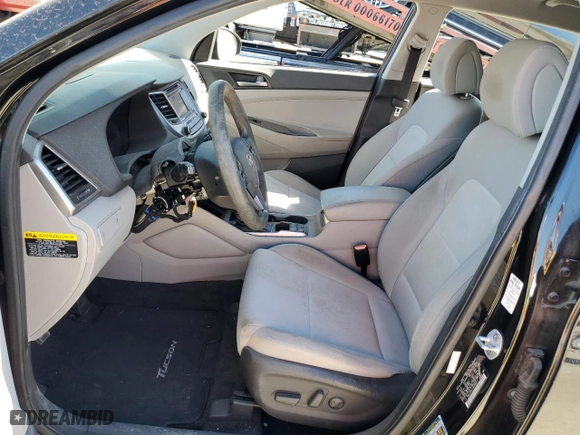 2016 Hyundai Tucson SE with VIN KM8J33A41GU088277, listed as a Copart auction lot 49478045 with 101,612 mi miles and Salvage Title. Bid and sale history available at carsss.com. Image 7.