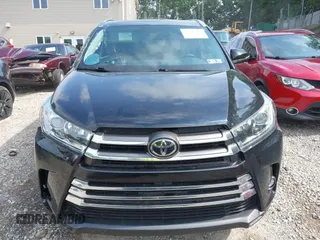 2019 Toyota Highlander Limited with VIN 5TDDZRFH5KS704283, listed as a IAAI auction lot 42597169 with 26,147 mi miles and . Bid and sale history available at DreamBid. Image 12.