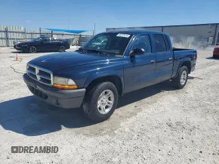 2004 Dodge Dakota Sport with VIN 1D7HL38KX4S570301, listed as a Copart auction lot 48212515 with 245,759 mi miles and Salvage Title. Bid and sale history available at carsss.com. Image 1.